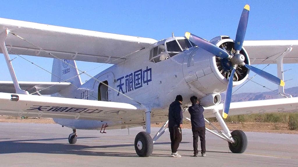 самолёт Feihong 98, беспилотный самолёт, Ан-2, Nanchang Y-5
