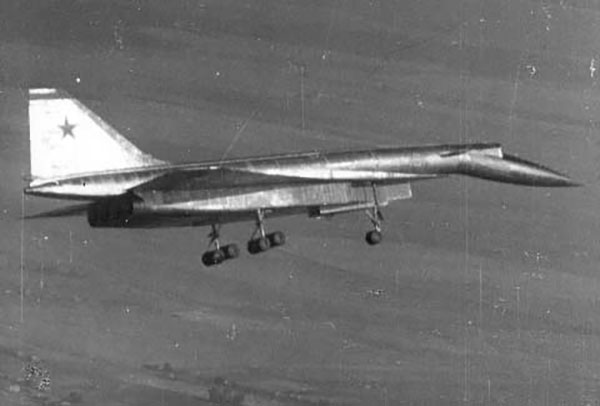 самолет Т-4, дальний бомбардировщик, Сухой Т-4