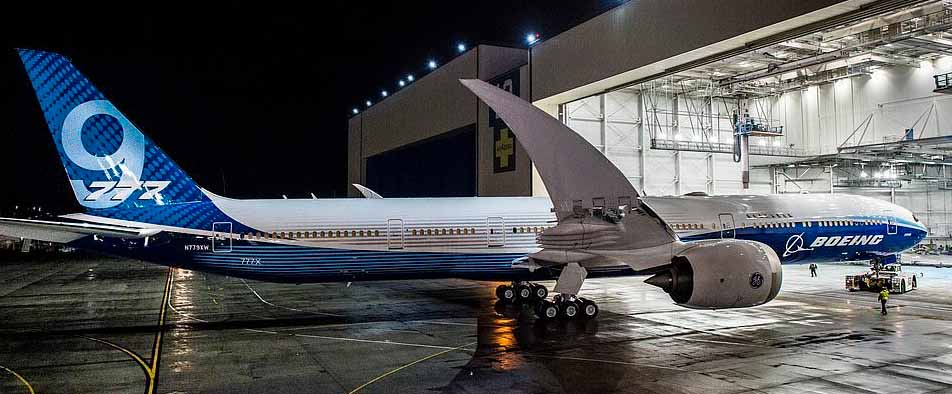 Boeing  777 США авиалайнер самый длинный