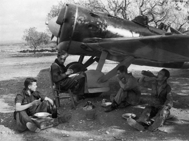 Асы испанской войны. Советские летчики в схватке с авиацией Франко