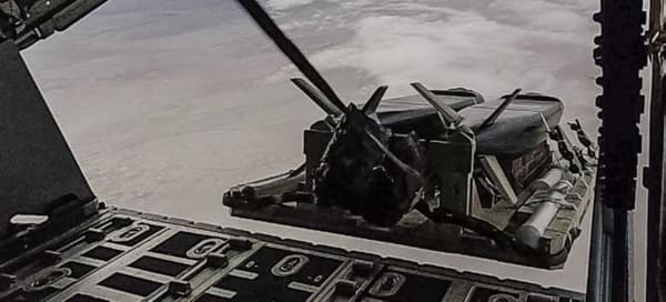 ВВС США, MC-130J Commando II, Паллетированные боеприпасы, военно-транспортный самолет