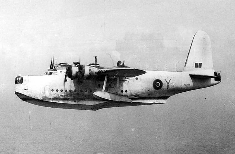 «Шорт» «Сандерленд» Mk.III, полет, хвостовое оперение