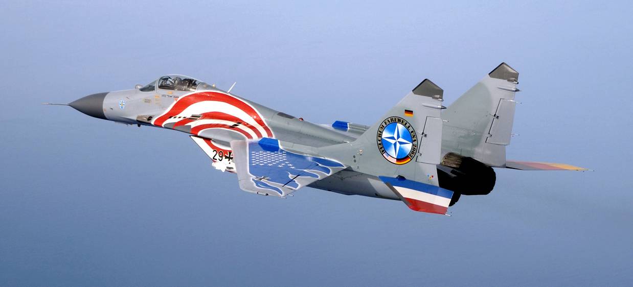 Самолет МиГ-29 тип 9-12А в окраске «люфтваффе»