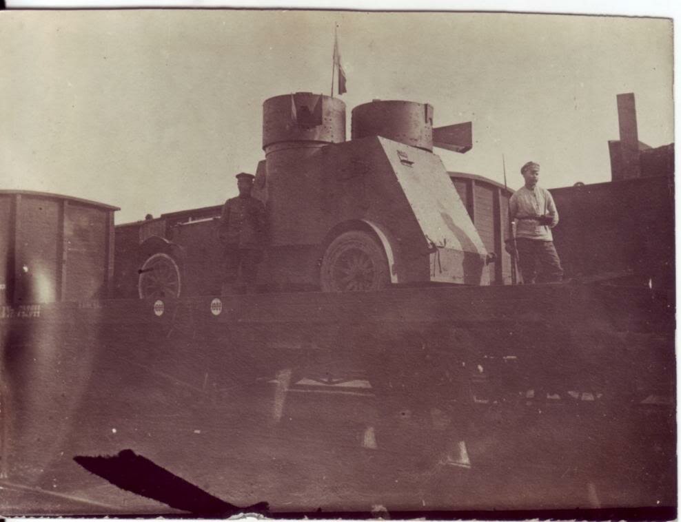 чехословацкий корпус, железнодорожная платформа, бронеавтомобиль