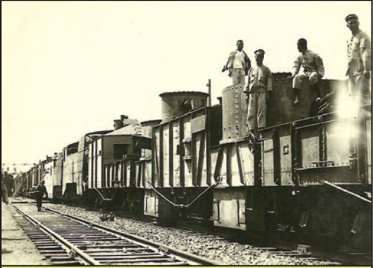китайский бронепоезд, железнодорожная станция, китайская армия