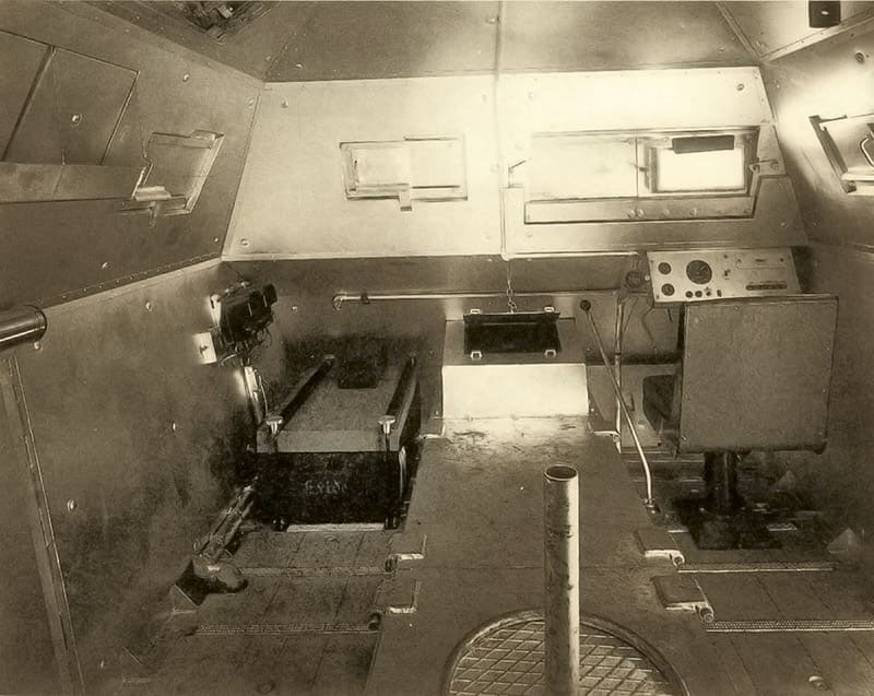 бронедрезина Wickham, интерьер, малайская, вооружение