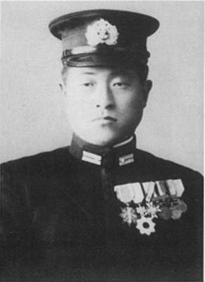 Командир «I–58» капитан-лейтенант Хасимото Мотицура (1009–1968)
