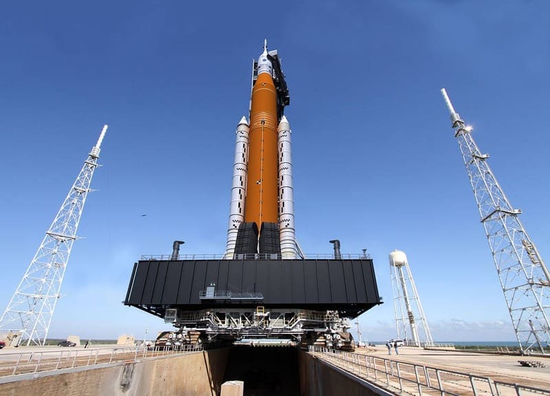 Сверхтяжелая ракета, Space Launch System, SLS, кораблю Orion, 