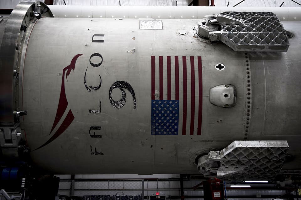 SpaceX: причины или отговорки. Почему прерваны запуски?