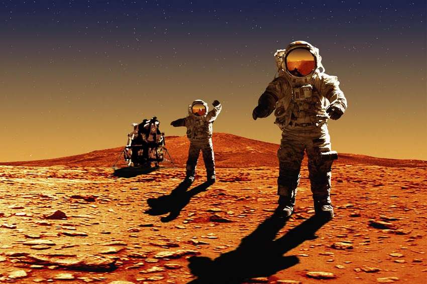 В своем докладе Илон Маск не обозначил стоимость первой высадки человека на Марс, однако названная дата высадки - 2024 год - позволяет оценить стоимость первого полета на Марс, так как он должен опираться на современную экономику и технологии