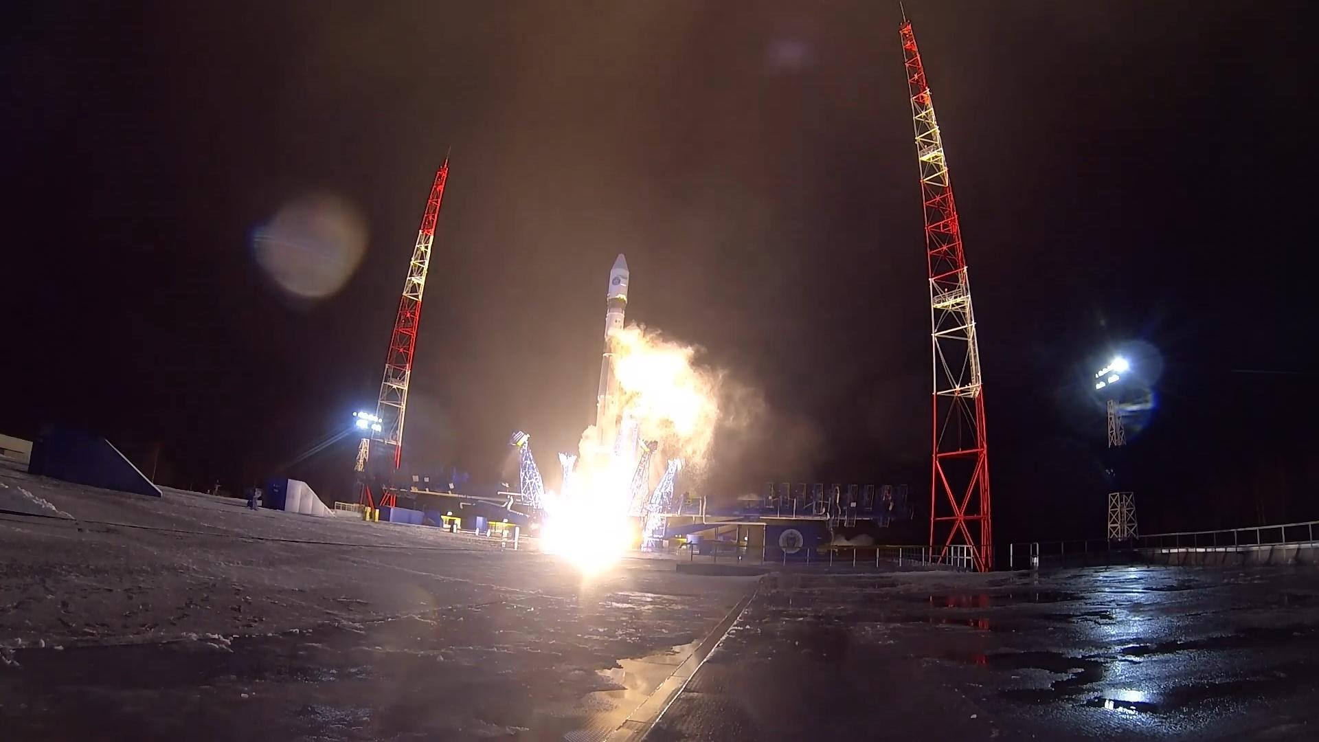 Запуск военного ИСЗ «Канопус-СТ» («Космос-2511») с космодрома Плесецк 5 декабря 2015 г.