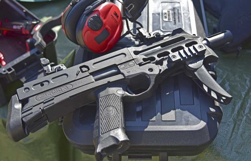 Пистолет-пулемёт CBR-9  Black Rhino Chiappa Firearms