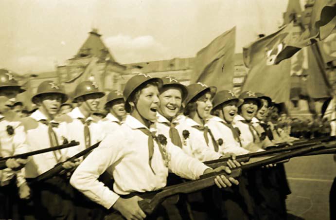 Юные ворошиловские стрелки, Красная площадь, 1937 г