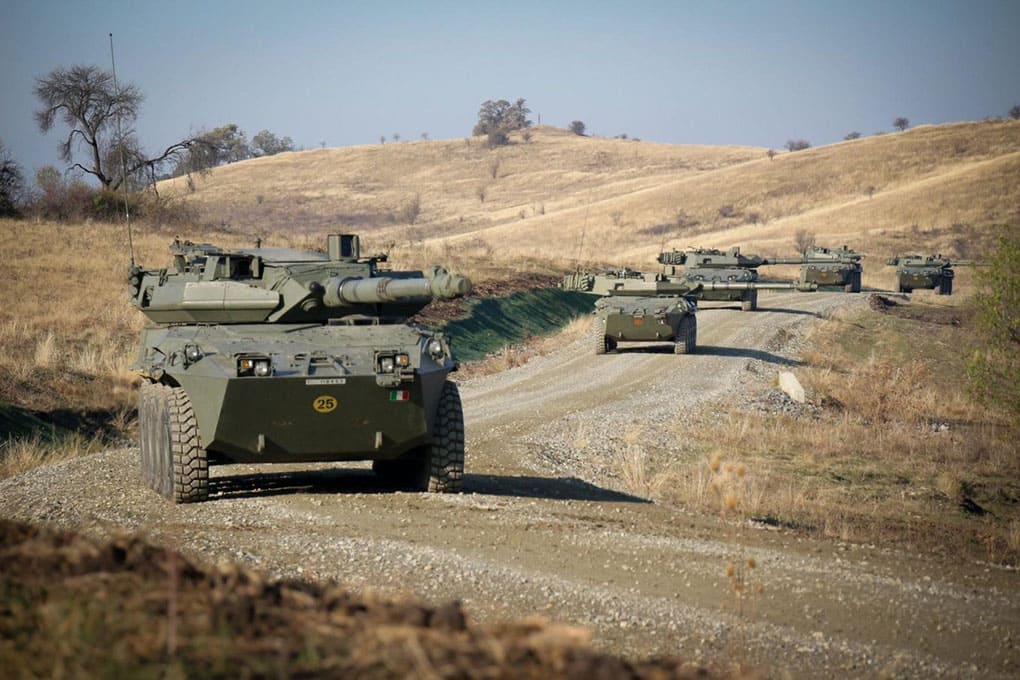 Итальянская армия переходит на новые колесные танки