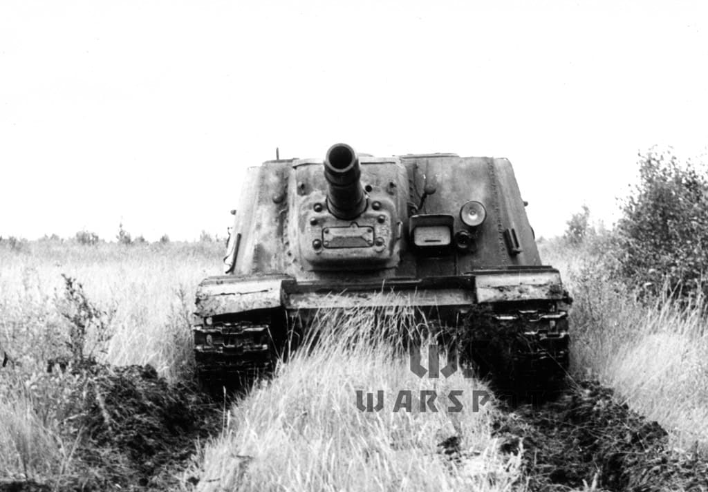 Ленинградский ИСУ-152 на испытаниях