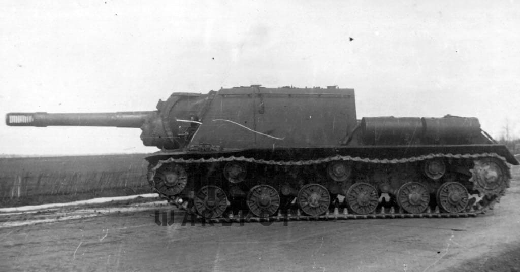 >Типовая конфигурация ИСУ-152 выпуска конца 1943 – первого квартала 1944 года