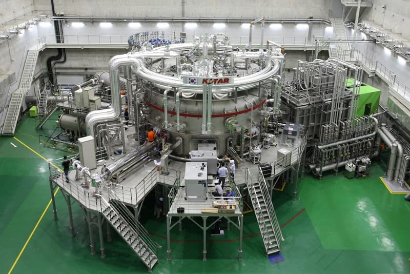 Южная Корея, NFRI, установка KSTAR южнокорейского Национального института термоядерных исследований 