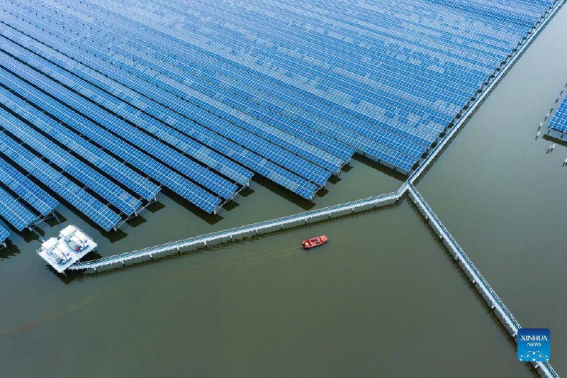 солнечные панели, рыбная ферма, СЭС