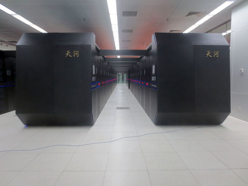 В Китае разработан новый суперкомпьютер, который, судя по всему, является на данный момент самым мощным на планете
