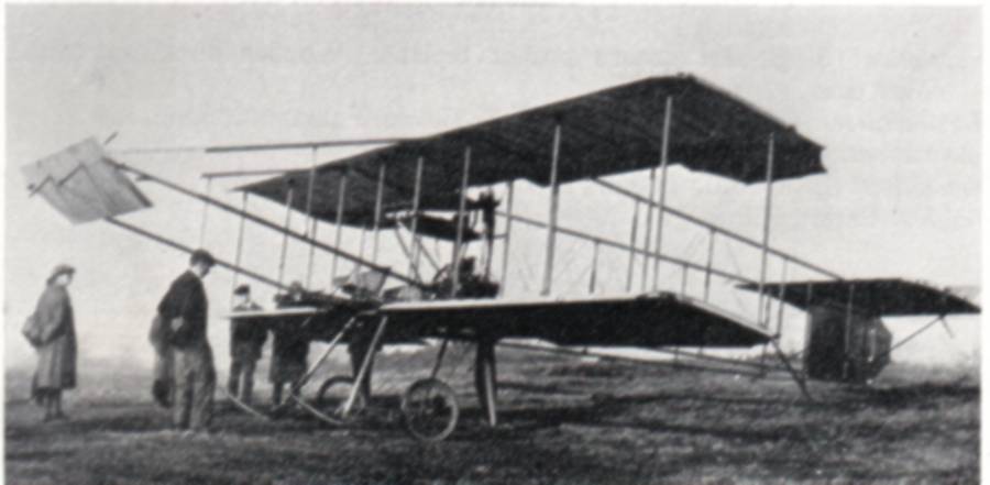 Аэроплан де Хэвилленд № 2, который был построен Джеффри де Хэвиллендом самостоятельно и продан заводу RAF, где получил обозначение F.E.1 – Farman Experimental № 1
